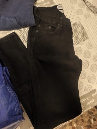 Lote de 7 prendas de ropa para hombre