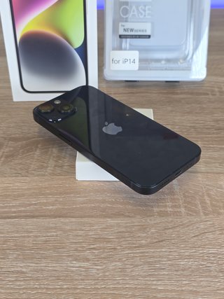 iPhone 14 Negro + Accesorios