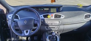 Renault grand Scenic  1.5 dci 2011