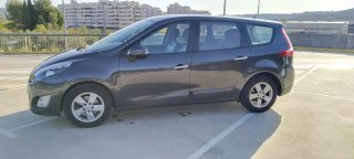 Renault grand Scenic  1.5 dci 2011