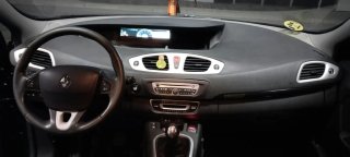 Renault grand Scenic  1.5 dci 2011