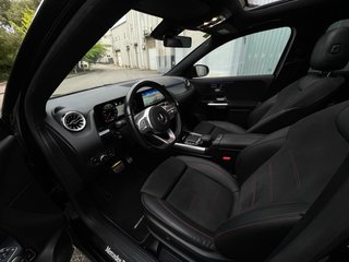 Mercedes-Benz GLA 180 AMG Line 2022 136cv