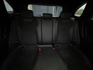 Mercedes-Benz GLA 180 AMG Line 2022 136cv