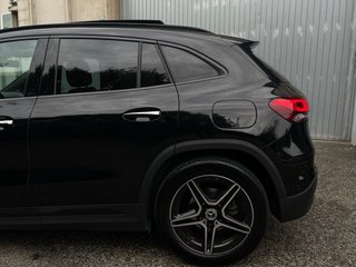 Mercedes-Benz GLA 180 AMG Line 2022 136cv
