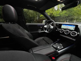 Mercedes-Benz GLA 180 AMG Line 2022 136cv