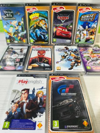 Pacchetto 10 Giochi PSP Prezzo negoziabile