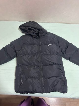 Chaqueta Nike Negra con Capucha