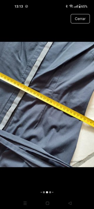 Vestido camisero azul con detalles