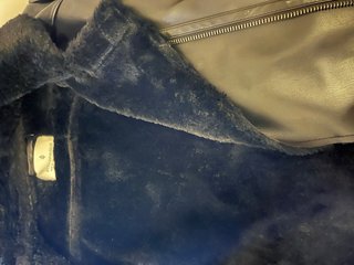 Abrigo de cuero negro Stradivarius