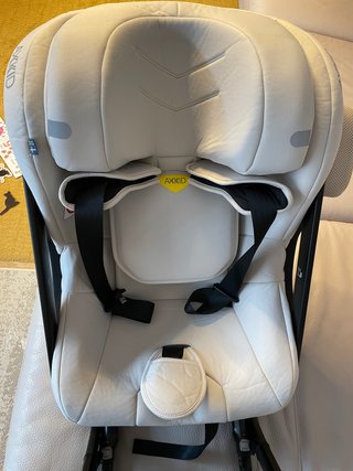 Silla de coche AXKID One 3 + Reductor recién nacid