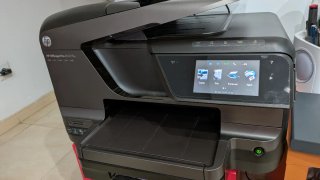Impresora HP Officejet Pro 8600 Plus