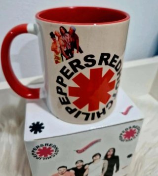 Caneca Red Hot Chili Peppers