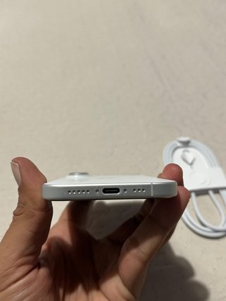 iPhone 16 128gb idéntico a Nuevo