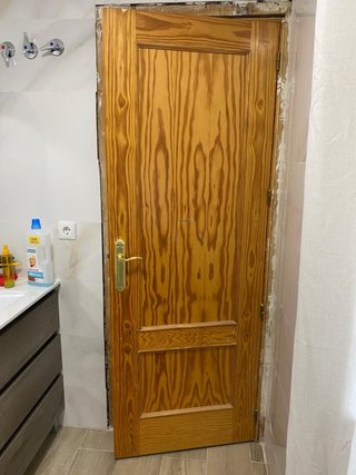 Puerta de madera de pino 2x72 ancho