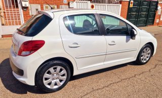 Peugeot 207 2012 1.4 hdi 70cv.