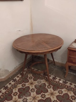Mesa camilla de madera