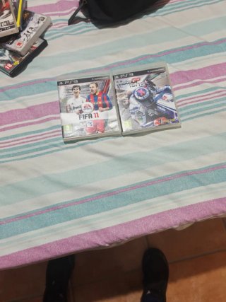 Juegos PS3 FIFA 11 y MotoGP 10/11