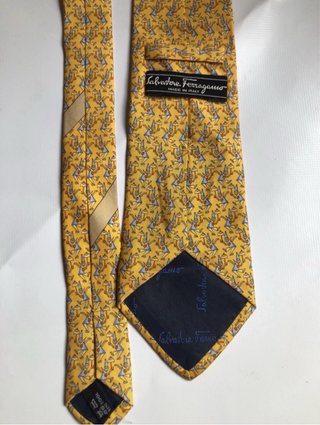 Corbata Salvatore Ferragamo Amarilla