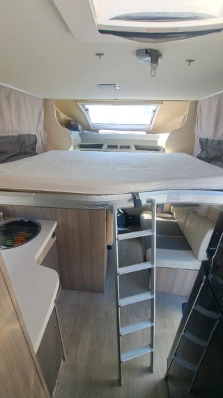 Autocaravana Perfilada Chausson Flash 616 5 plazas