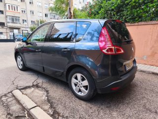 Renault Scenic 2011