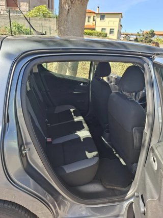 Peugeot 207 2009