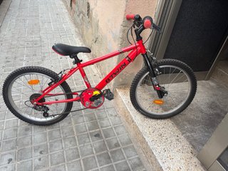 Bicicleta Infantil B'Twin Roja