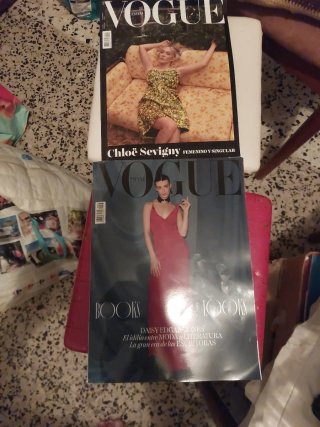 Vogue revista 2026-10 octubre 2026 y 2025-10 octub