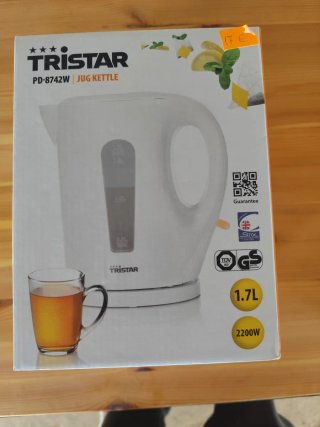 Hervidor de Agua Tristar PD-8742W 1.7L