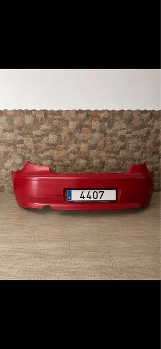 Paragolpes Trasero Rojo