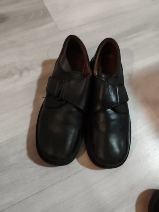 Zapatos Escolares Negros