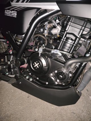 Moto Brixton Crossfire LC 125