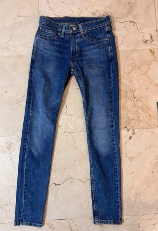 Pantalón Levi's 519 HI BALL W30