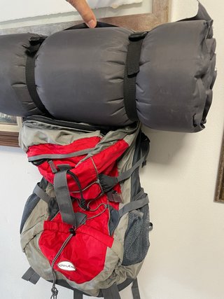 Mochila de Montaña Deuter con Colchoneta