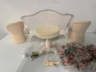 Conjunto Muebles Jardín Barbie