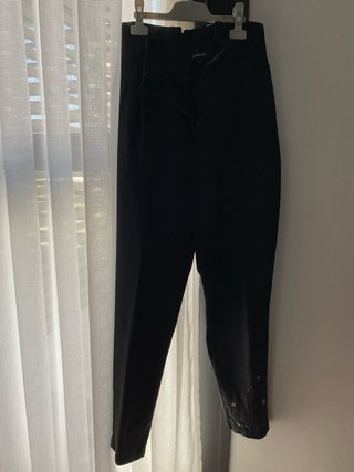 Pantalón Desigual Negro de pinzas