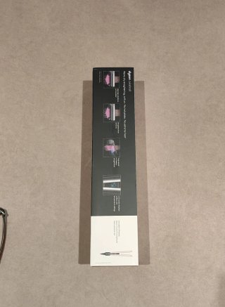 Dyson Airstrait