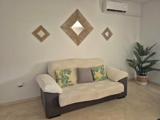 Sofá de 2 plazas beige y gris