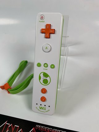 Nintendo Wii Remote Plus Edición Yoshi WiiMote
