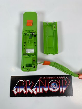 Nintendo Wii Remote Plus Edición Yoshi WiiMote