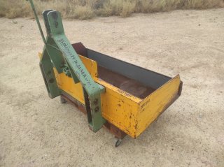 Pala O Cajón trasero con tapa