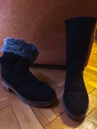 Botas de Serraje Negras con Pelo