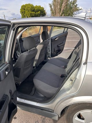 Opel Astra 2003
