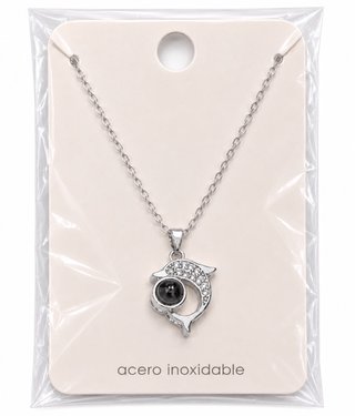 Collar Delfín Plata con Proyección