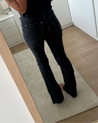 Pantalón Flare Negro