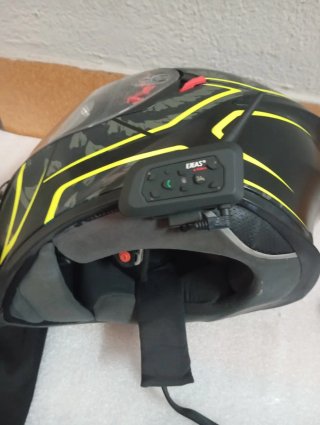Casco Moto AGV con intercomunicador