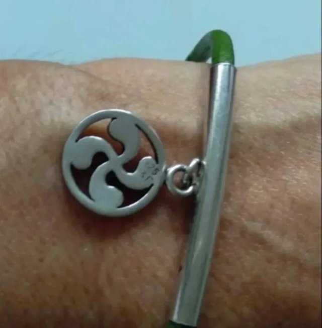 Pulseras de Plata y Cordón