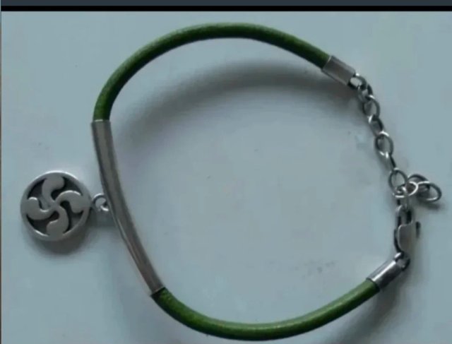 Pulseras de Plata y Cordón
