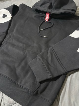 Sudadera Supreme Negra - Talla M