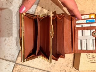 Cartera de Piel Alic
