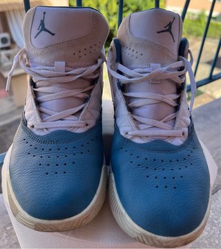 Sneakers Nike Air Jordan Stay Loyal White Rift Blu